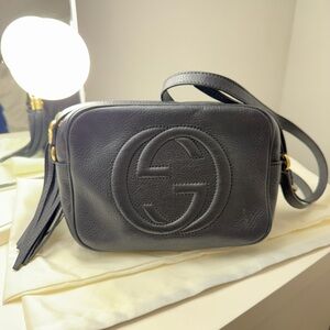 ❣️SOLD GUCCI Soho Disco Crossbody Bag in Black Pebbled leather